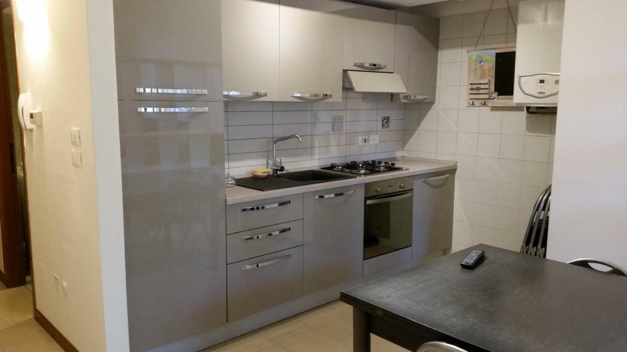 Bologna Studio Flat 111 Via Francesco Zanardi Villa Exterior foto